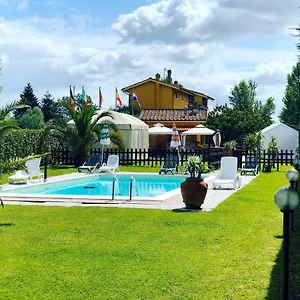  Alloggio per agriturismo La Conte Italia